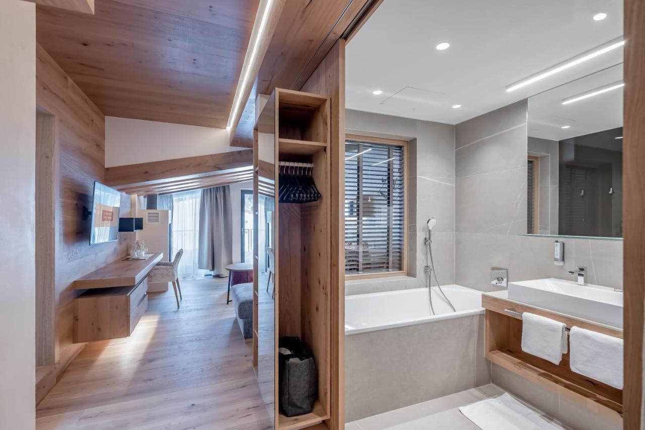 Hotel Gotthard-Zeit Obergurgl Exteriör bild